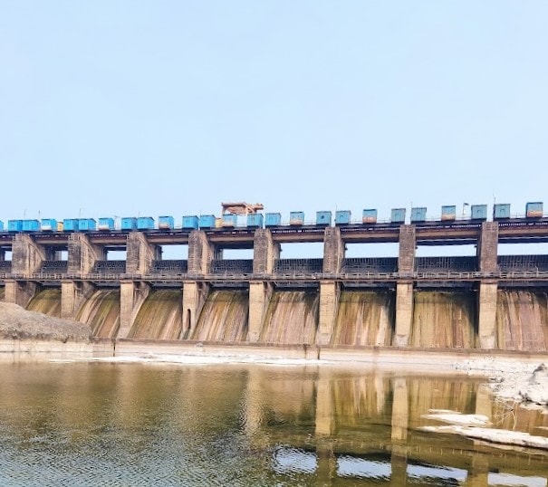 Jalgaon_Hatnur_dam_1