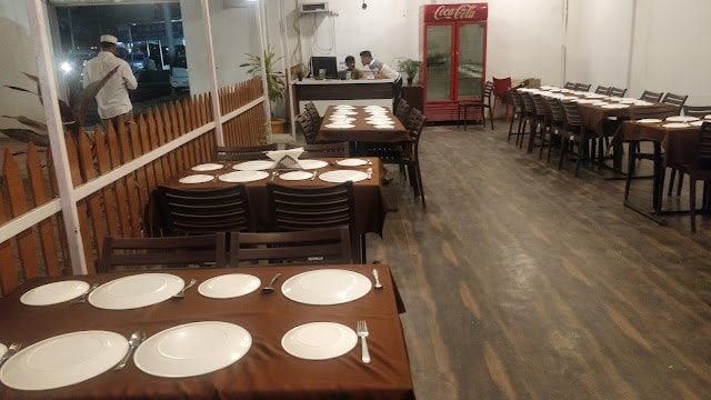 Jalgaon_Minar_restaurant_1