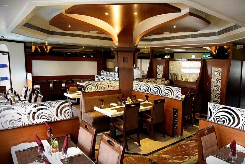 Jamnagar_Hotel_fortune_palace_3