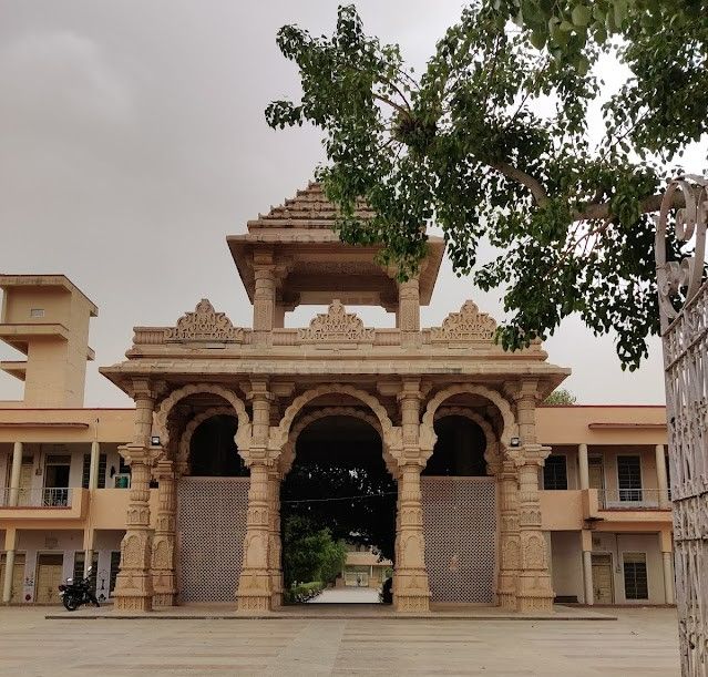Jhunjhunu_Khemi_sati_temple_3