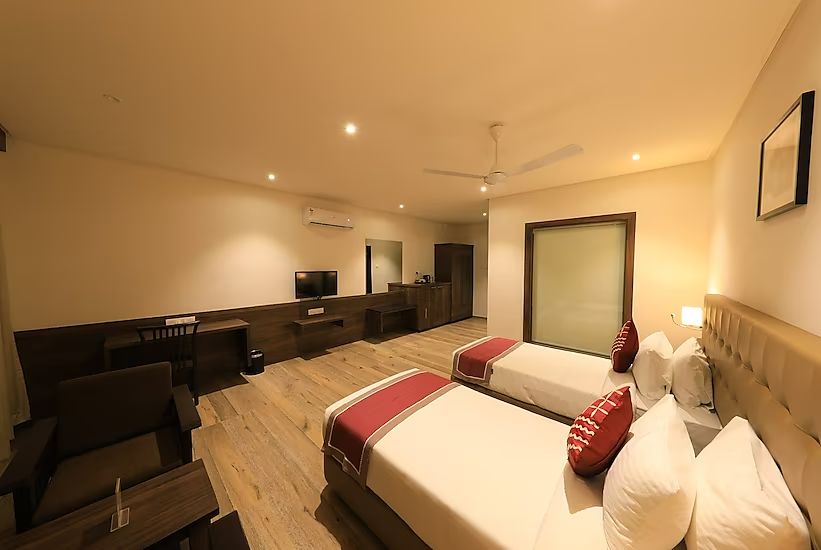 Junagadh_Byke_suraj_club_hotel_junagadh_3