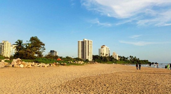 Kannur_Payyambalam_beach_3