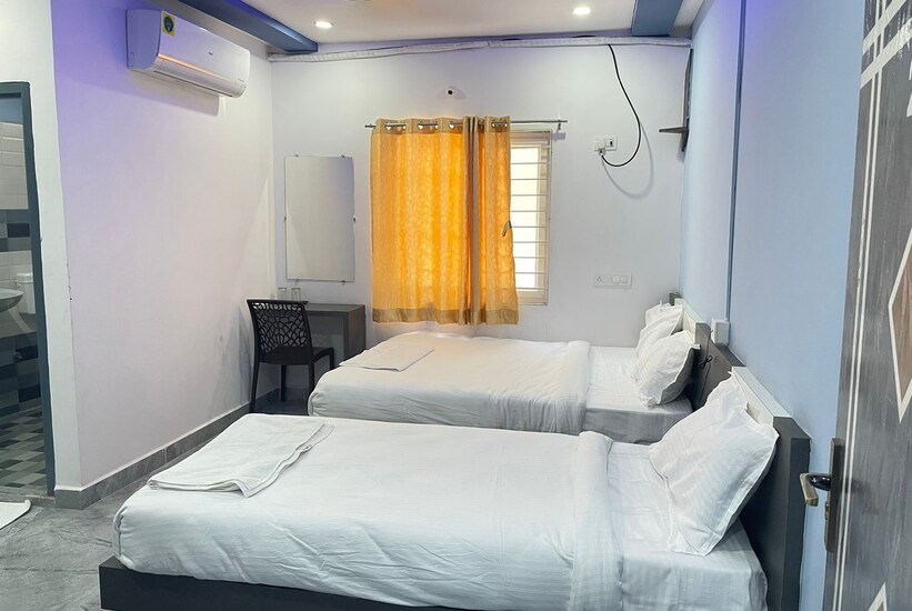 Karimnagar_Hotel_swagath_3