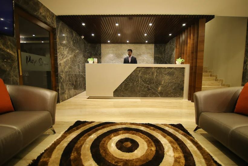 Khammam_Hotel_vaibhav_inn_1