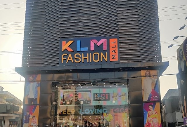 Khammam_Klm_fashion_mall_2