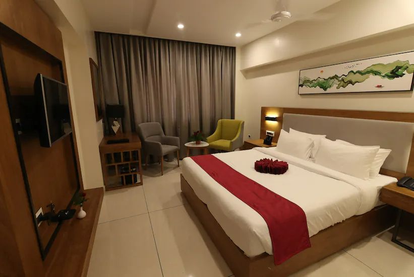 Khammam_Sri_sri_sri_hotel_2