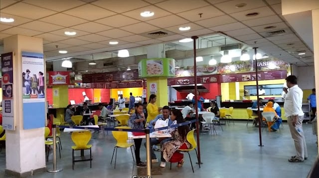 Kharagpur_Puja_mall_2