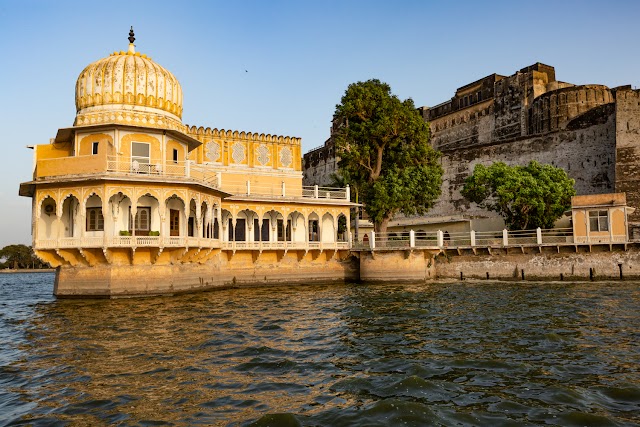 Kishangarh_Phool_mahal_palace_1