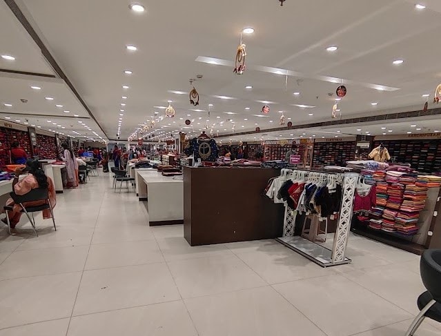 Kollam_Mall_of_joy_2