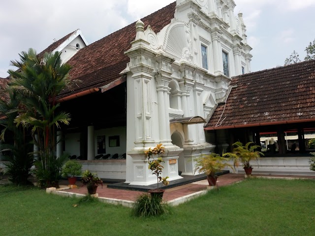 Kottayam_St_mary_s_orthodox_church_2