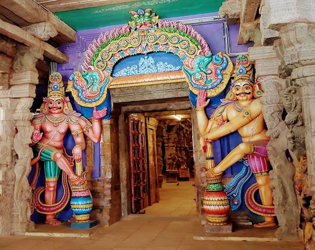 Kumbakonam_Thenupuriswarar_temple_2