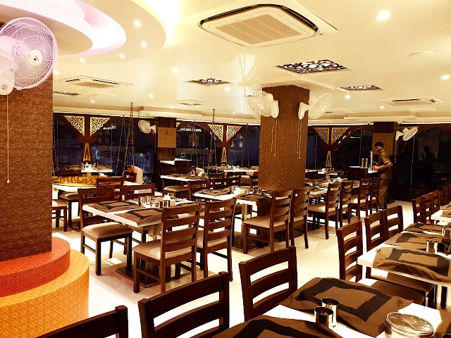 Latur_Shahi_bhoj_restaurant_1