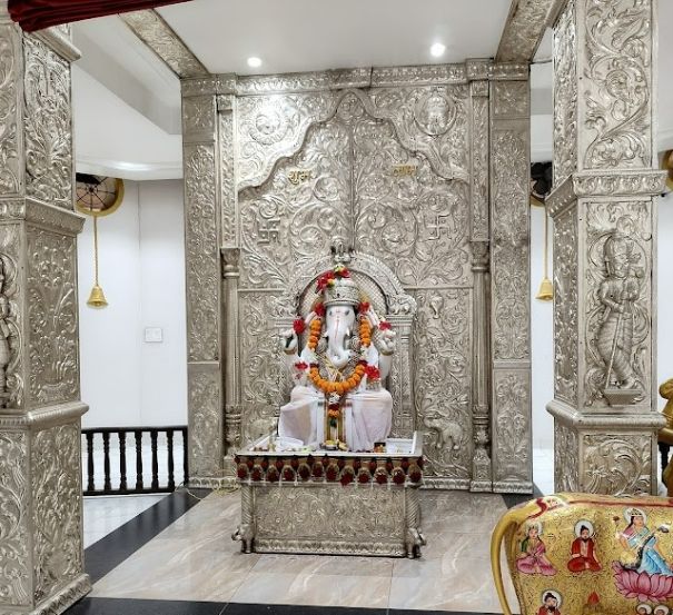 Latur_Shri_ashtavinayak_mandir_3