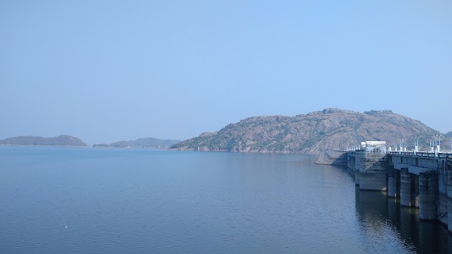 Mehsana_Dharoi_dam_3