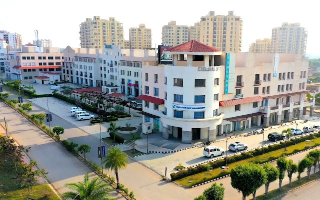 Mohali_Shopping_plaza_1