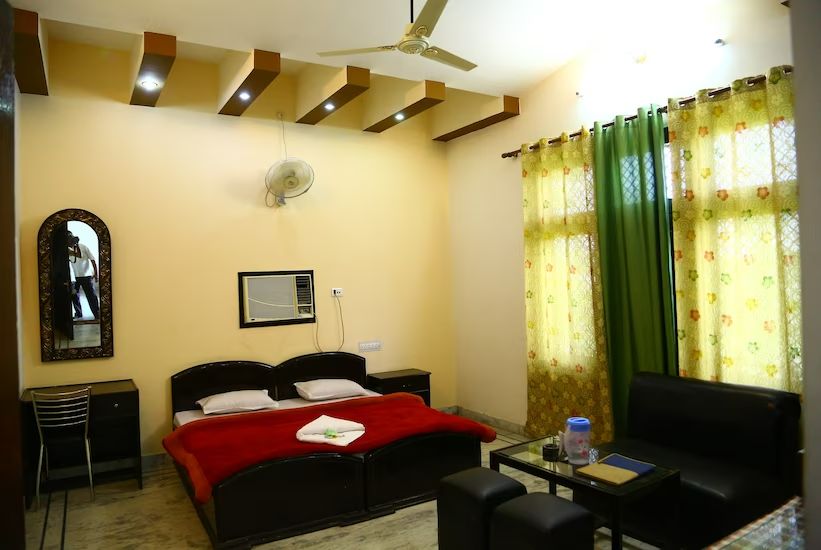 Muzaffarnagar_Gupta_resort_1