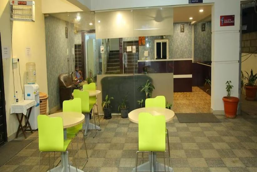 Nellore_Hotel_royal_park_2