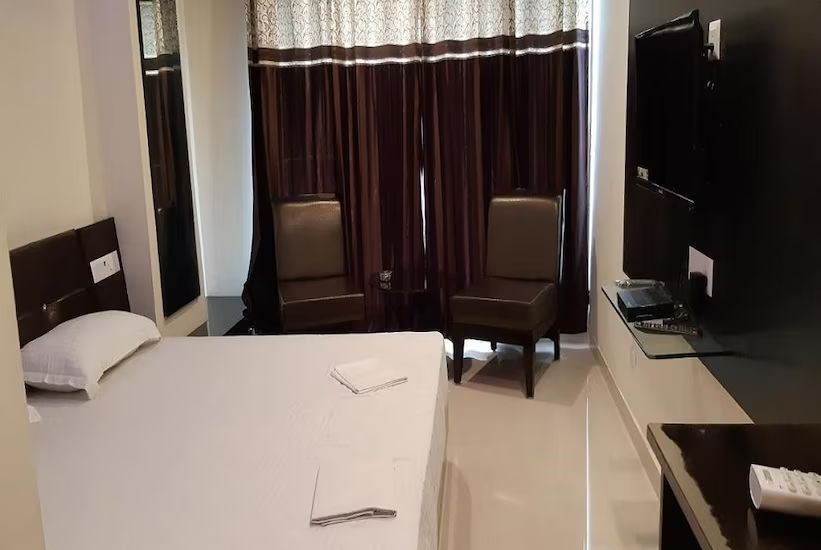 Pathankot_Hotel_jewel_premium_3