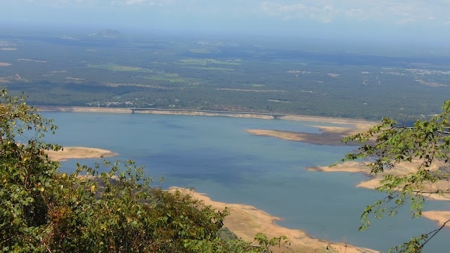 Pollachi_Loams_view_point_1