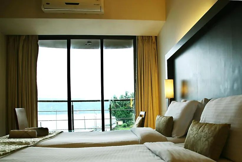 Ratnagiri_Hotel_sea_fans_2