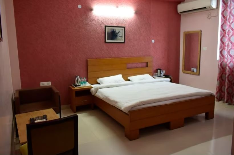 Rewari_Hotel_the_raj_palace_1