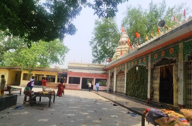 Rourkela_Ghoghar_temple_1