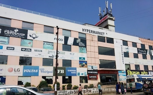 Rudrapur_Shoppers_street_hypermarket_1