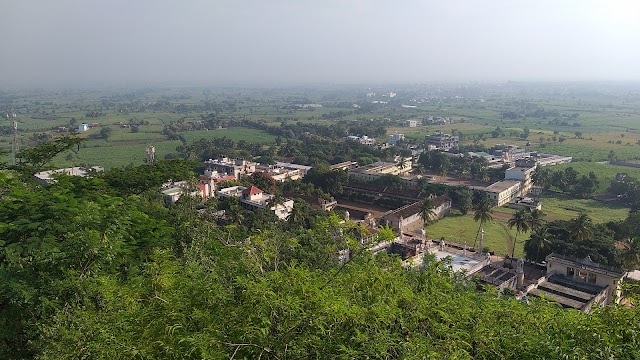 Sangli_Bahubali_hill_temple_3