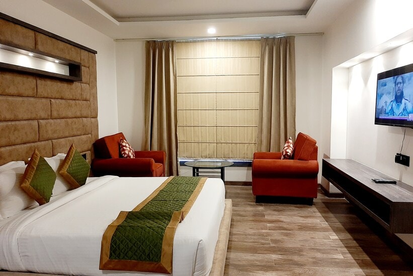 Sikar_Hotel_park_avenue_resorts_2