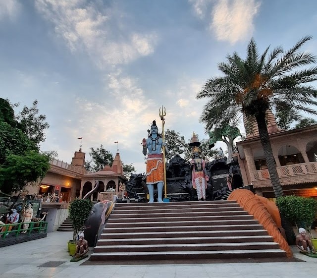 Sonipat_Baba_dham_mandir_2