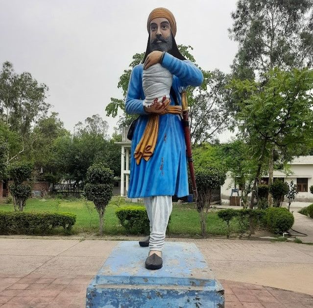 Sonipat_Badkhalsa_memorial_3