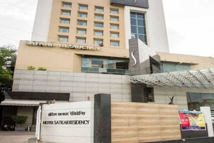 Thane_Hotel_satkar_residency_1