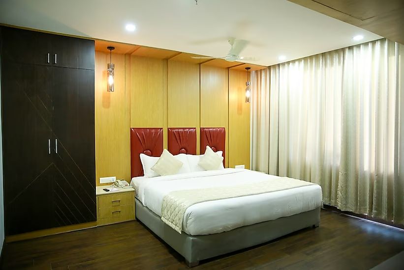 Tiruchirappalli_Hotel_blossoms_2