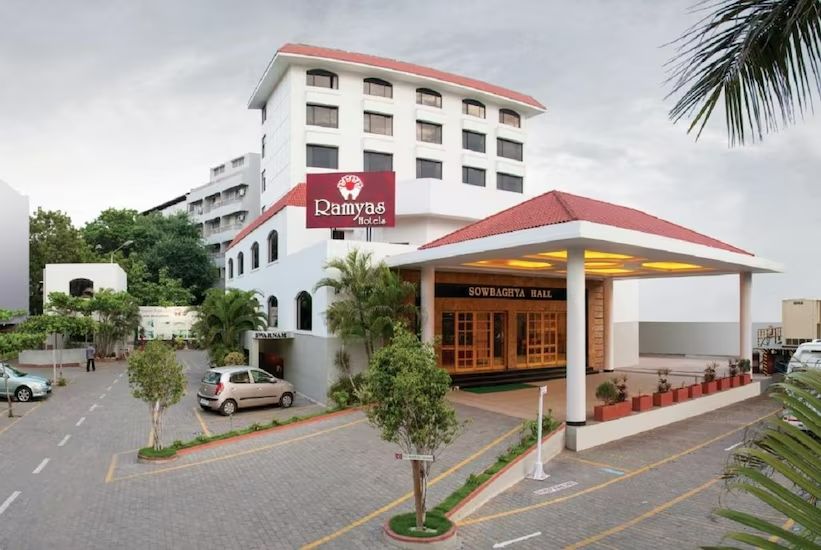 Tiruchirappalli_Hotel_ramyas_1