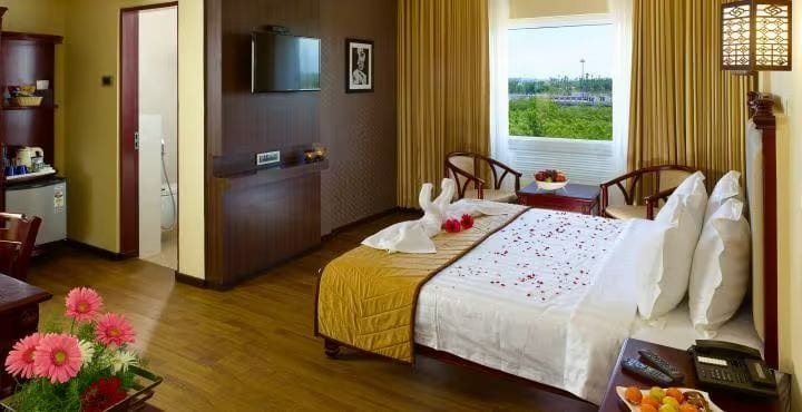 Tirunelveli_Hotel_palmyra_grand_suite_2