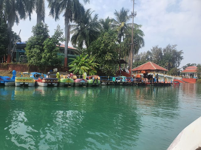 Vapi_Mirasol_water_park_2
