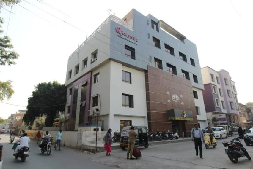 Akola_Hotel_ranjeet-1