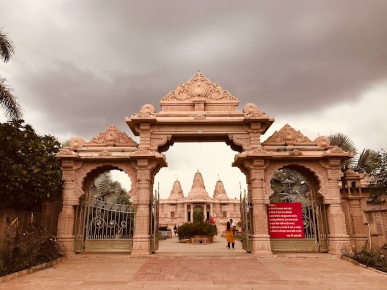 Akola_Salasar_balaji_temple_1