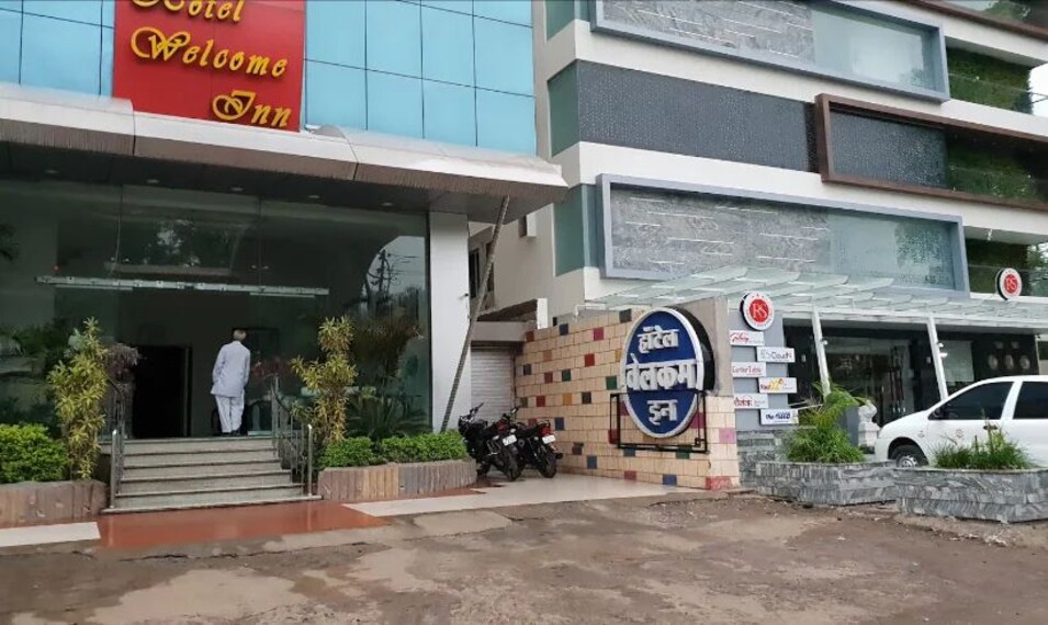 Akola_Welcome_inn_3