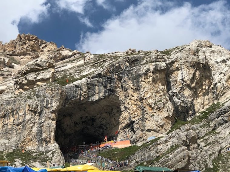 Anantnag_Amarnath_cave_1