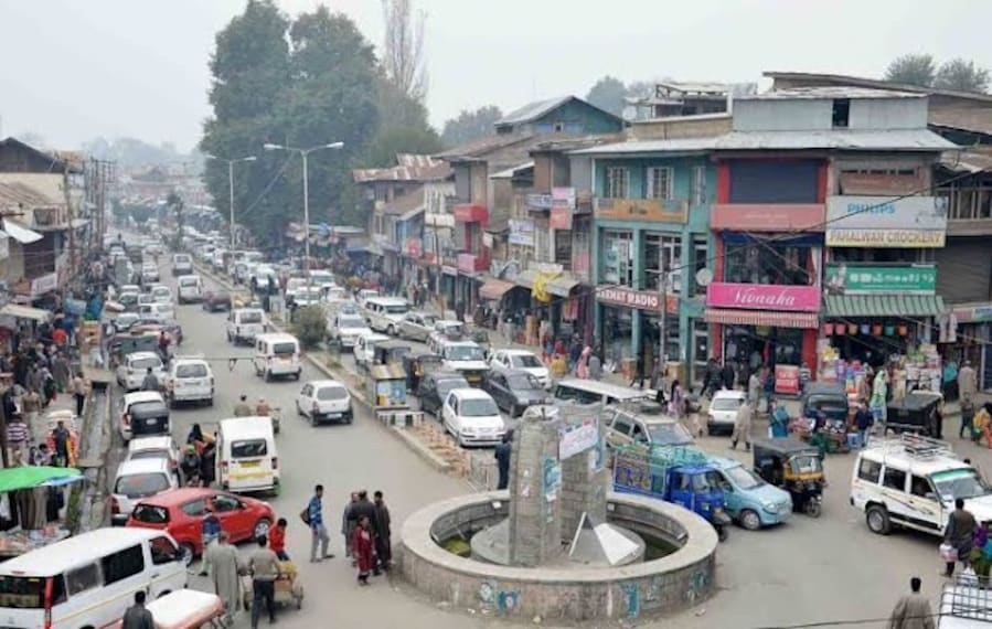 Anantnag_Lal_chowk_stores_2