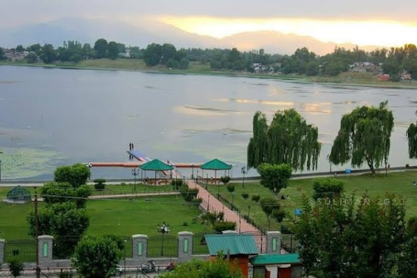 Anantnag_Manasbal_lake_1