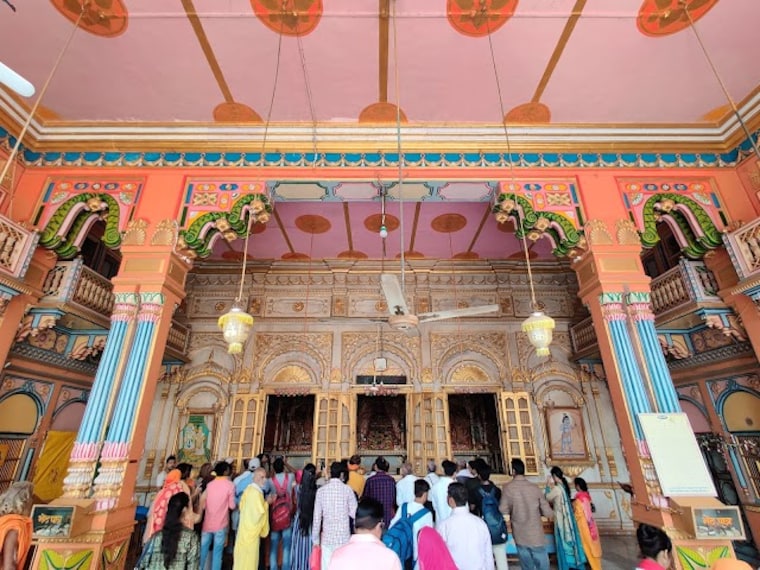 Ayodhya_Dashrath_mahal_2