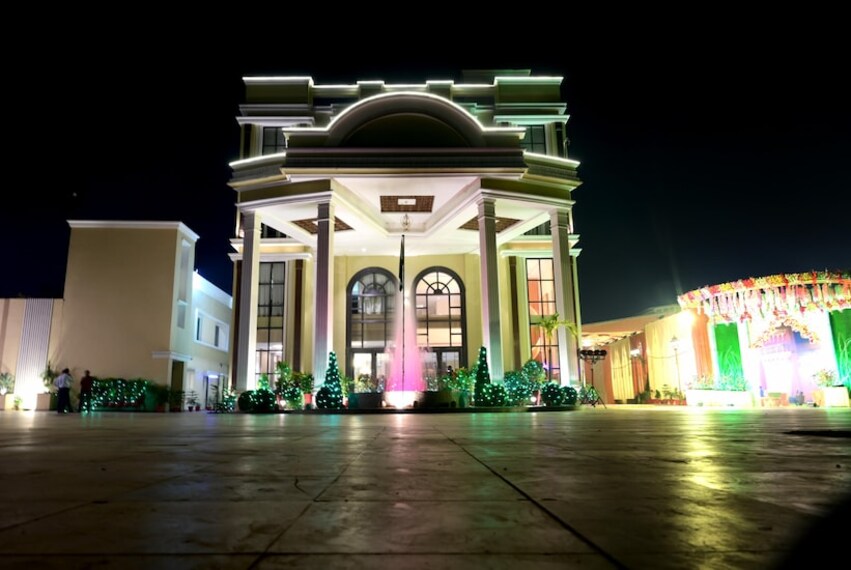 Ayodhya_Hotel_krinoscco_1
