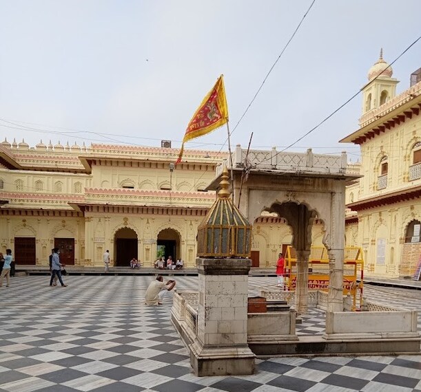 Ayodhya_Kanak_bhawan_3