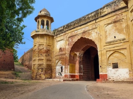 Bahadurgarh Fort