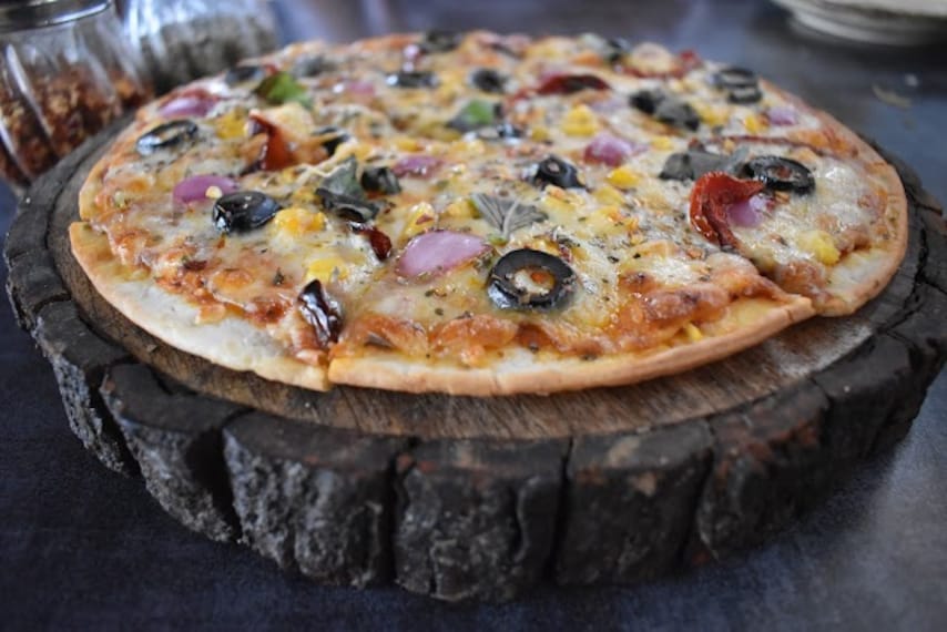 Bareilly_Infinity_brewer_and_club_2