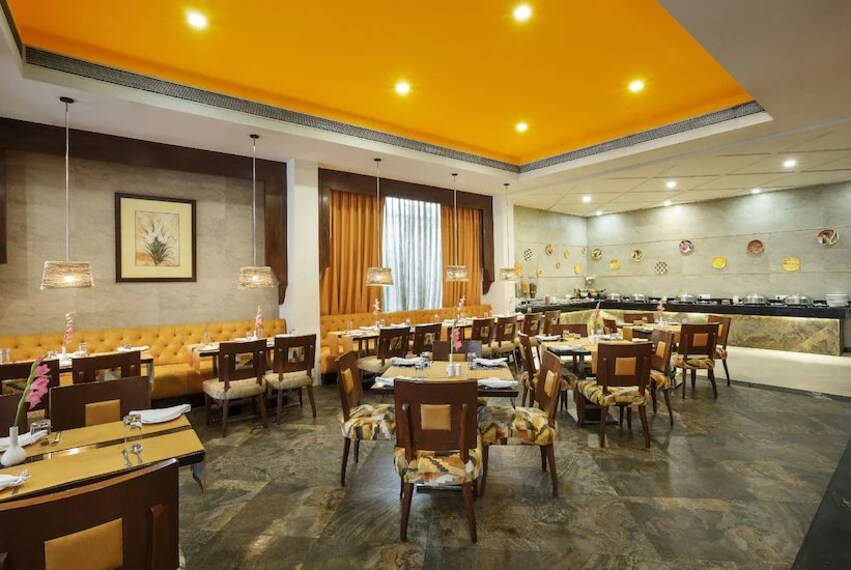 Bareilly_The_manor_hotel_bareilly_3