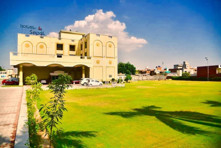 Bathinda_Hotel_sepal_1