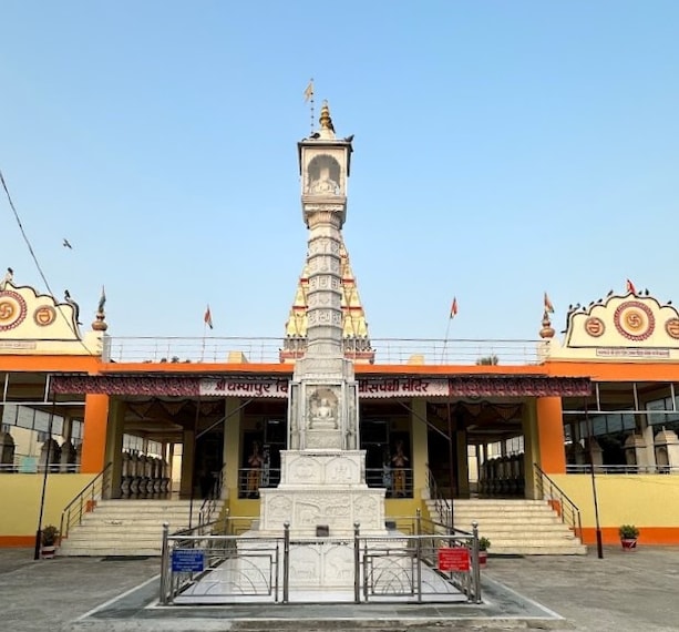 Bhagalpur_Champapur_digambar_jain_mandir_2